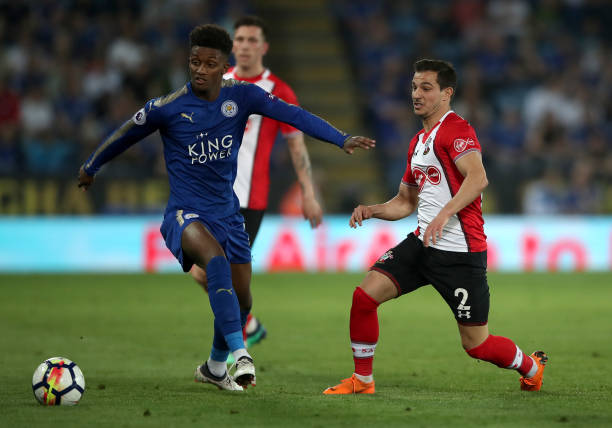 引人注目的 引人注目的